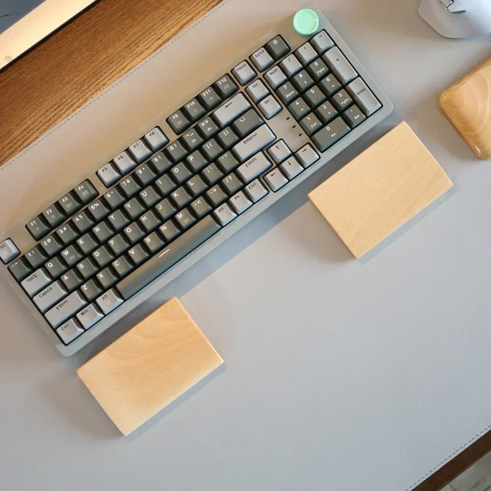 Walnut Wood Plam Rest Custom S - огляд і ціна Wrist Rest Wood