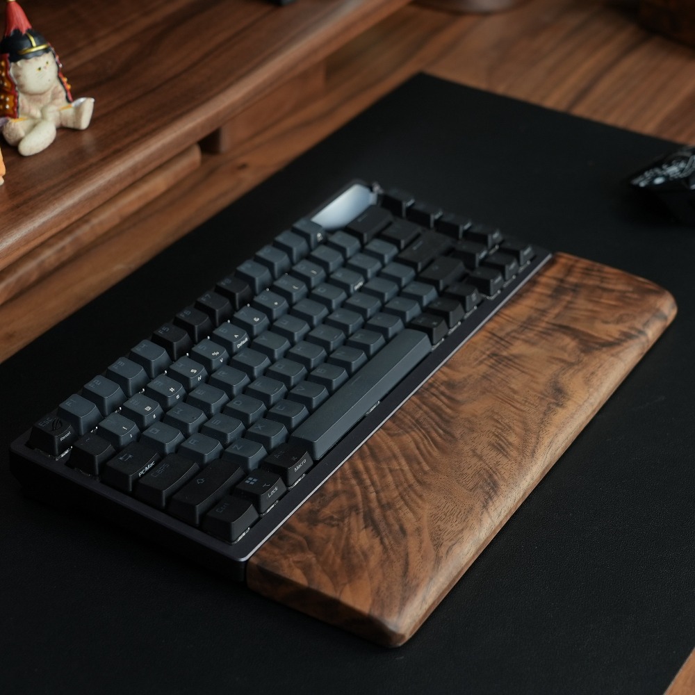Solid North American Black Wal - огляд і ціна Wrist Rest Wood